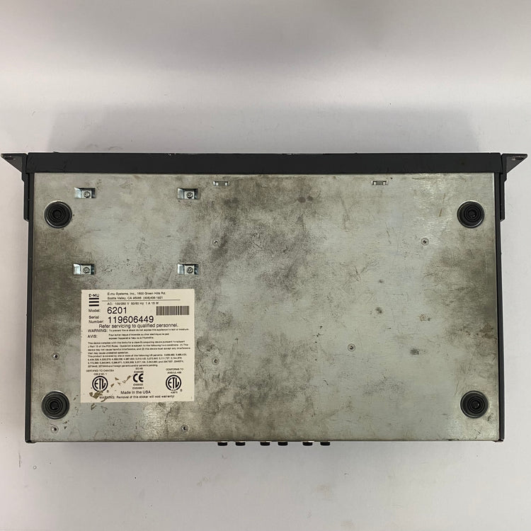 E-MU Systems ESI-32 Rackmount Multitimbral Sampler