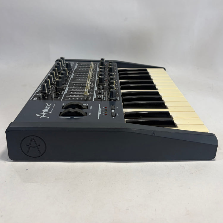 Arturia MiniBrute