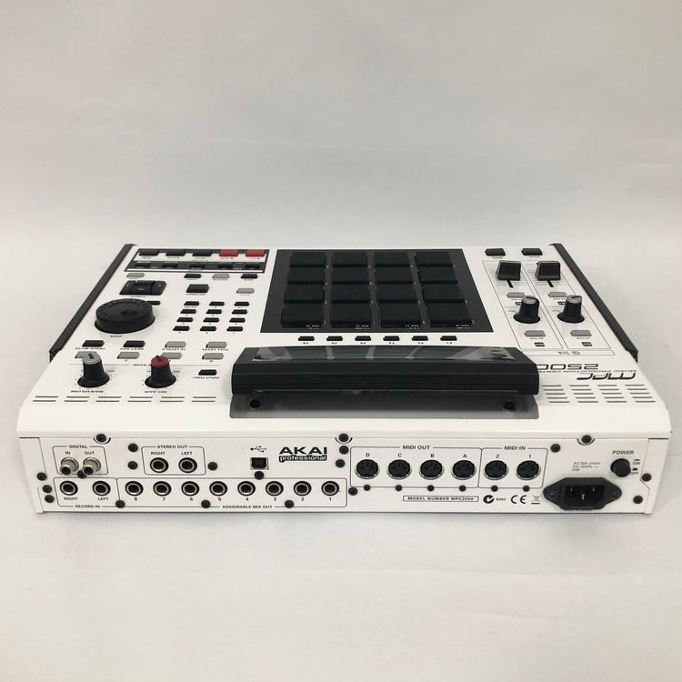 Akai MPC2500 LE