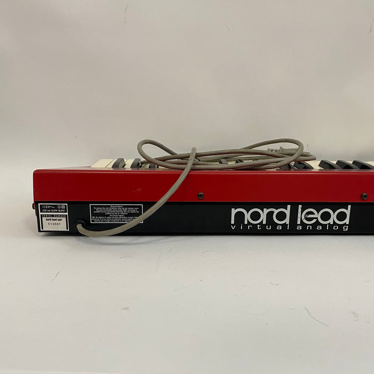 Clavia Nord Lead 1 w/ 12 Voice Expansion