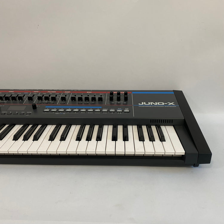 Roland JUNO-X Programmable Polyphonic Synthesizer
