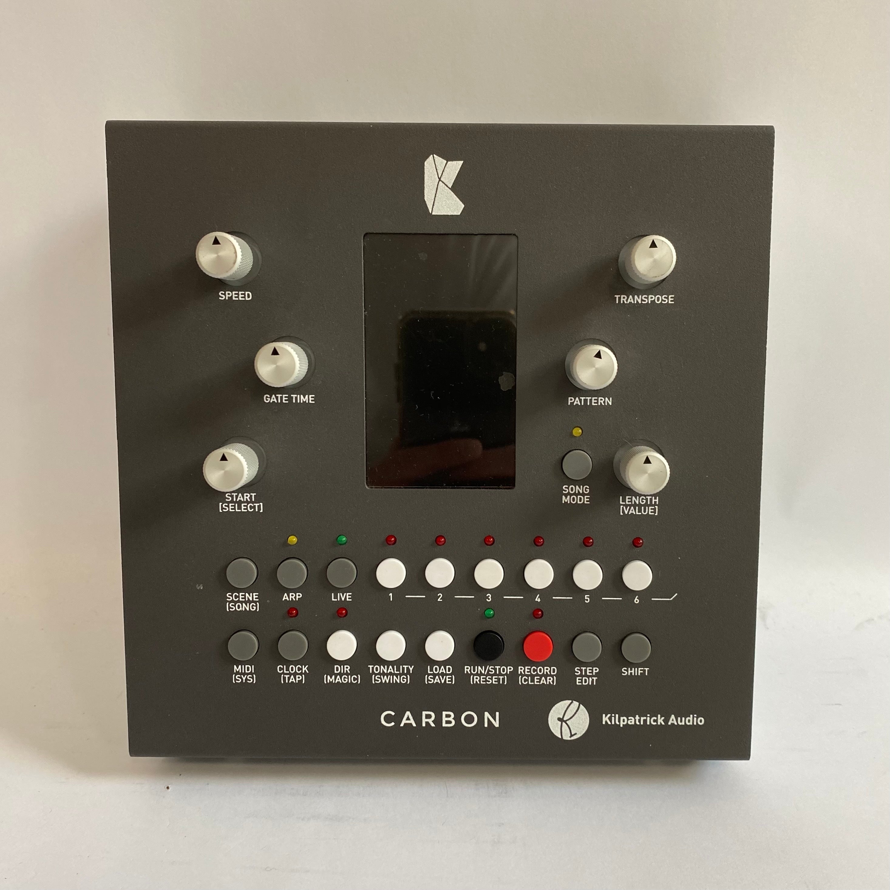 Kilpatrick Carbon MIDI/CV Sequencer