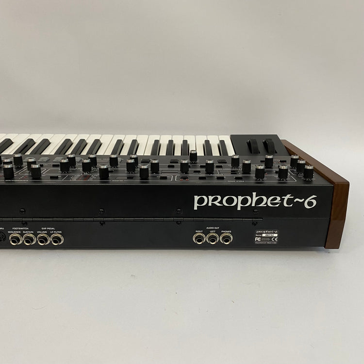Sequential Prophet-6 6-Voice Analog Synthesizer w/ Dust Cover