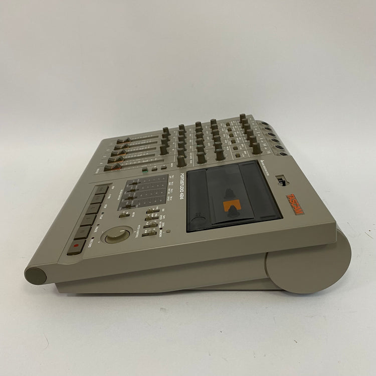 Tascam Portastudio 424