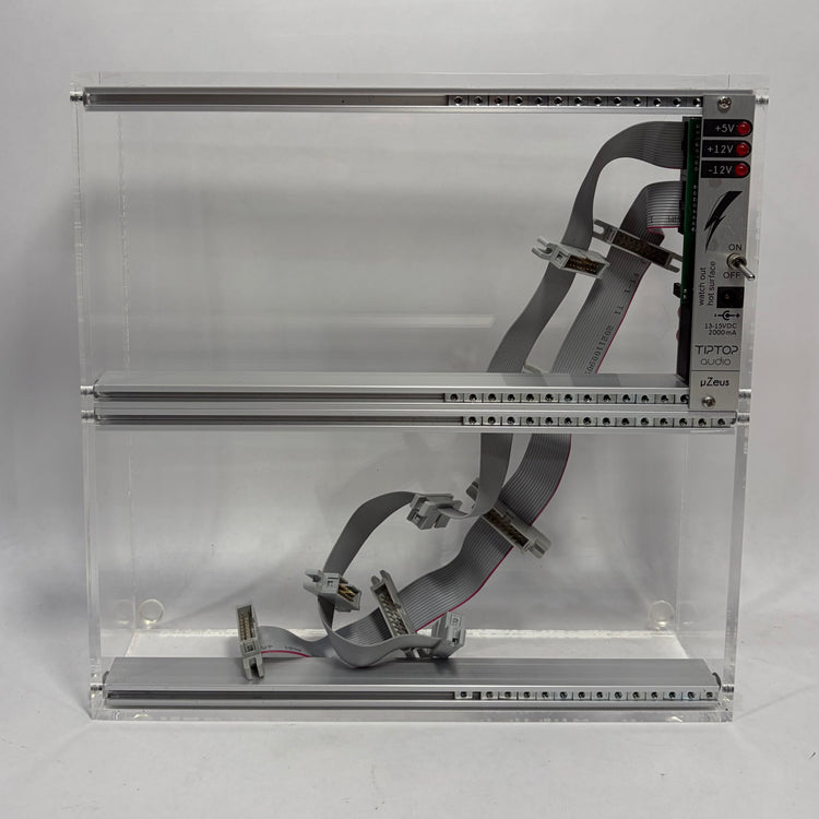 Casa Modular 52HP 6U Clear Acrylic Eurorack Case with Tiptop Audio uZeus Power