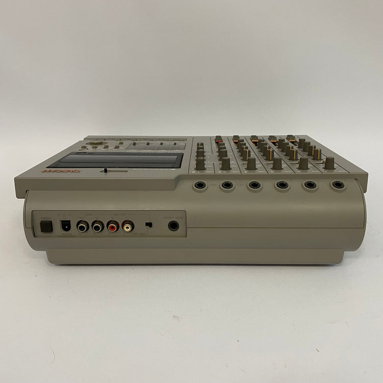 Tascam Portastudio 424