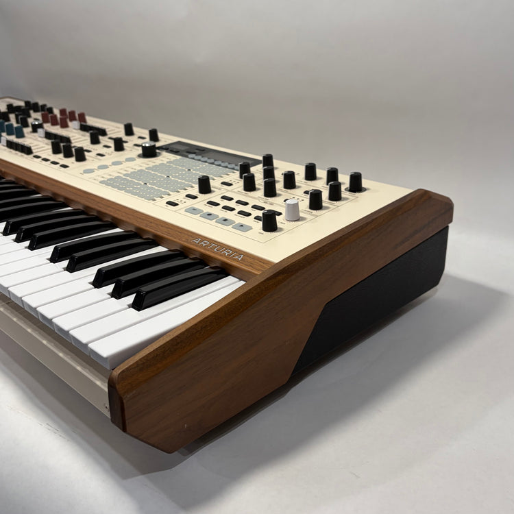Arturia PolyBrute 12 - 12-Voice Analog Morphing Synth