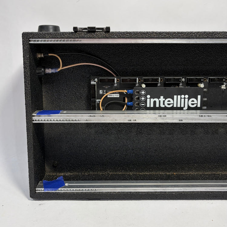Elite Modular E208 Powered Case
