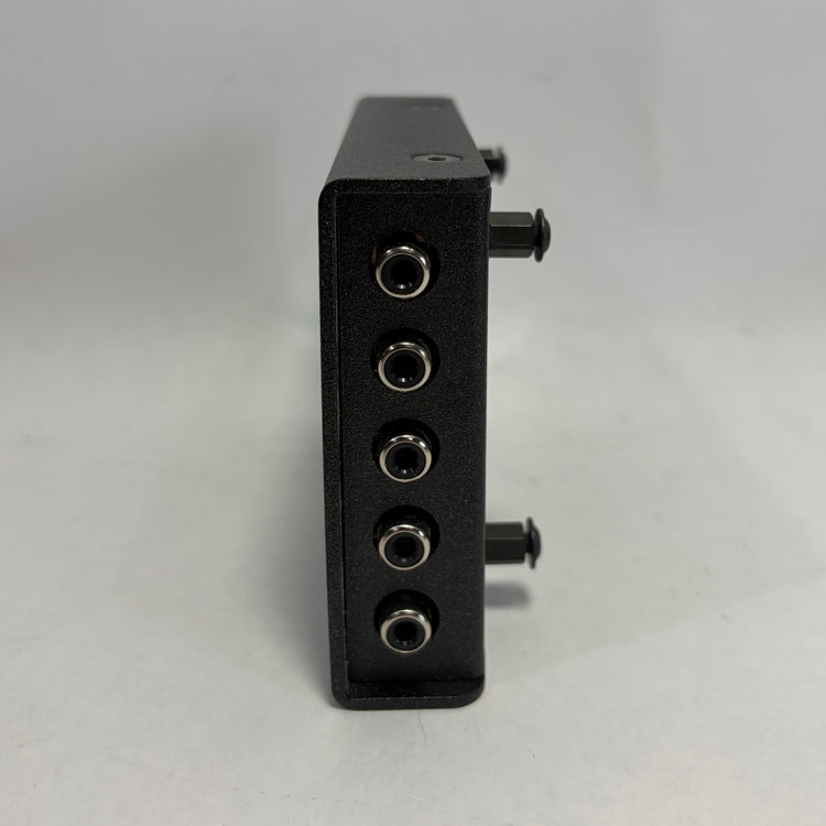 CIOKS 8 8-output Isolated Guitar Pedal Power Supply Expander Kit