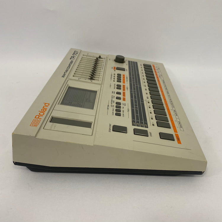 Roland TR-707 Rhythm Composer