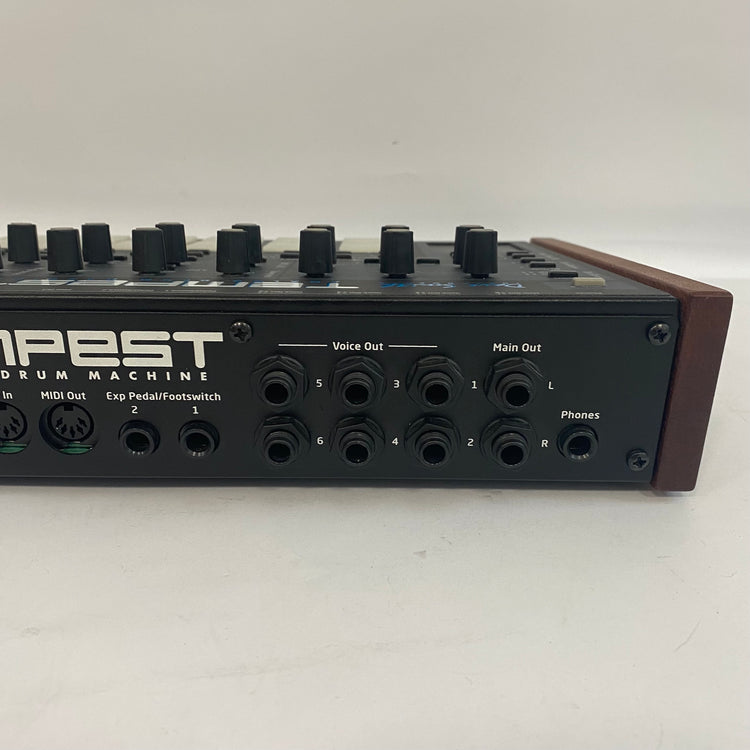 Dave Smith Instruments Tempest Analog Drum Machine