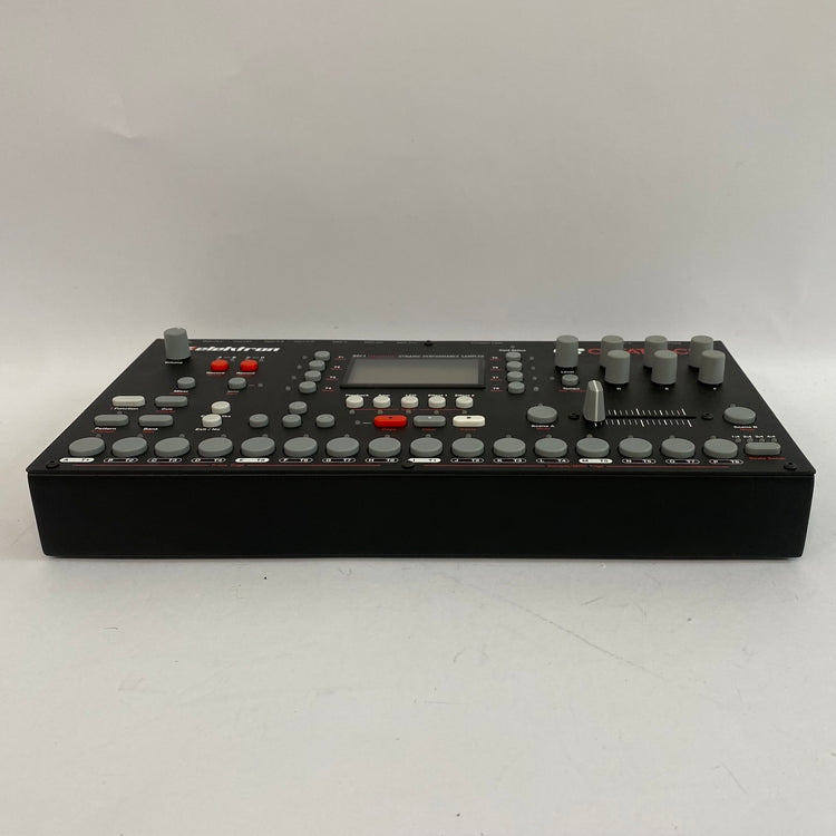 Elektron Octatrack DPS-1 with Decksaver Cover