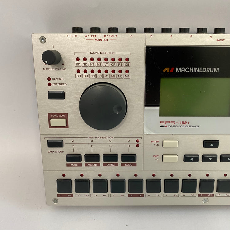 Elektron Machinedrum SPS-1UW+ MKII with Decksaver Cover