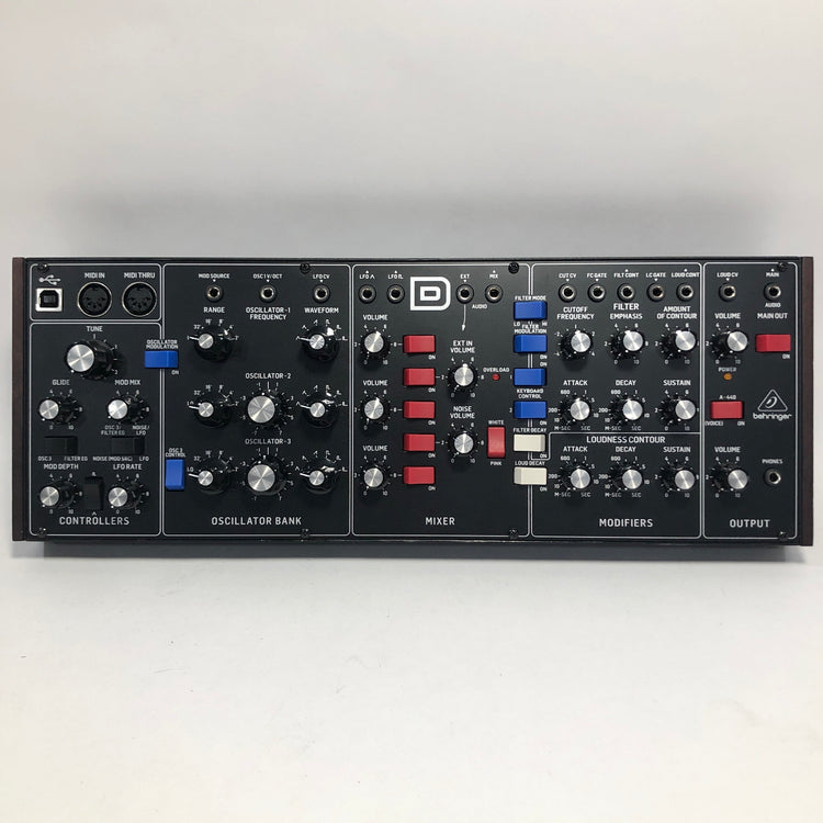 Behringer Model D