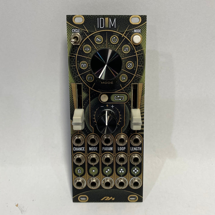 Mystic Circuits IDUM