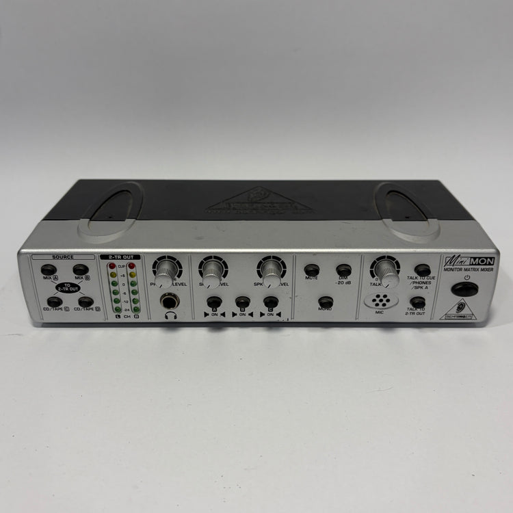 Behringer MON800 Mini Monitor