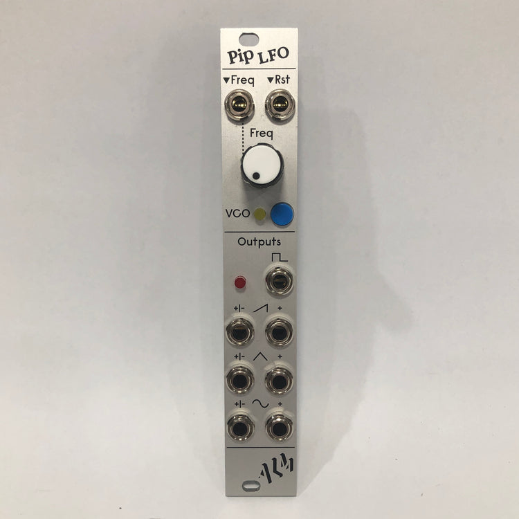 ALM Busy Circuits Pip LFO ALM048
