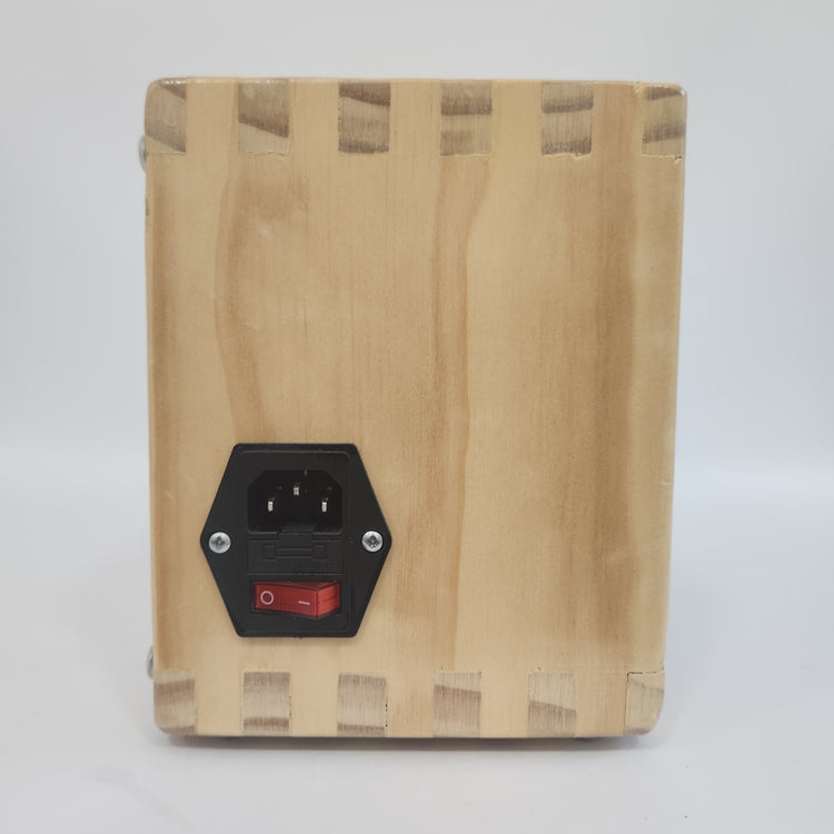 Jake’s Custom Shop Powered 3U 84hp Eurorack Case