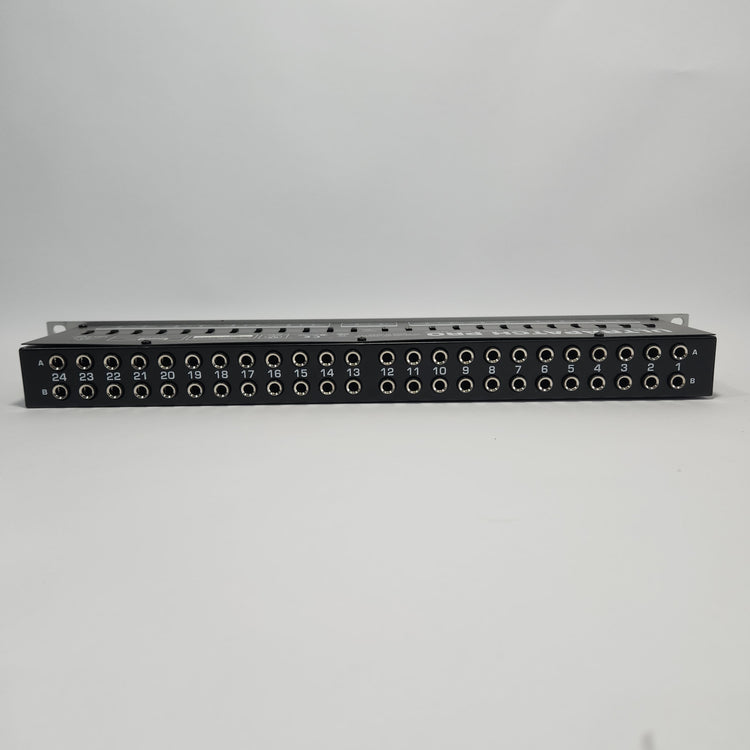 Behringer PX3000 Ultrapatch Pro Patchbay