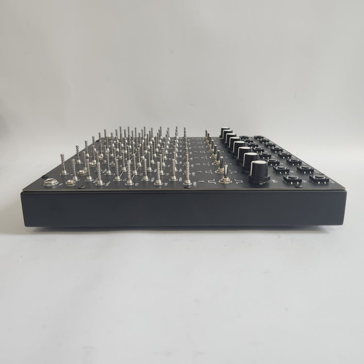 SOMA Laboratory Ornament-8 Organismic Sequencer