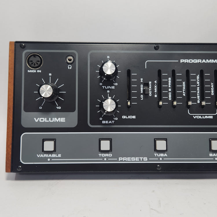 Behringer Toro
