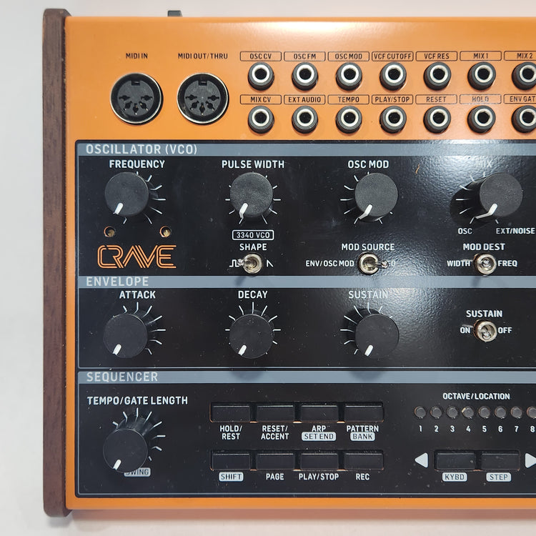 Behringer Crave
