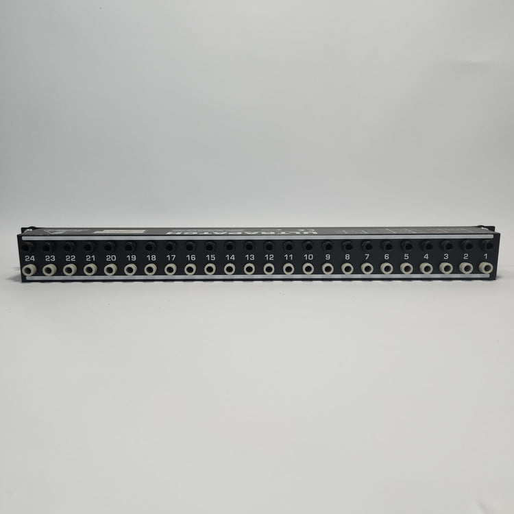 Behringer PX1000 Ultrapatch Patchbay
