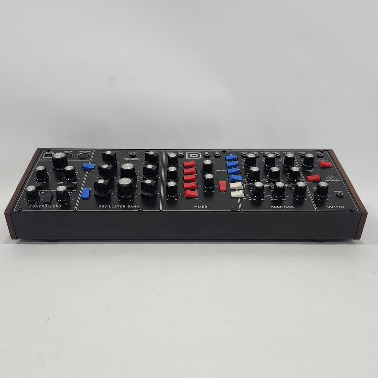 Behringer Model D Analog Synthesizer