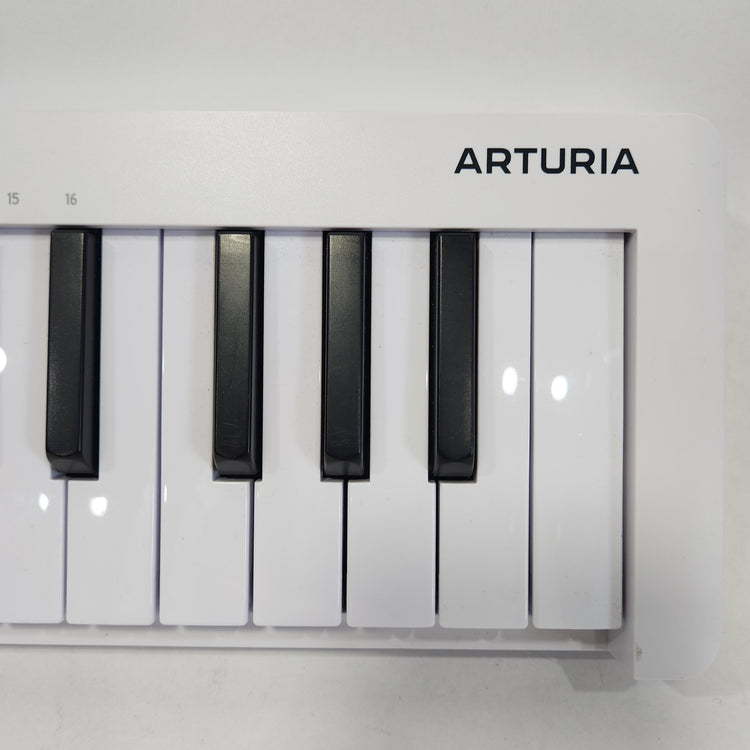 Arturia Microlab