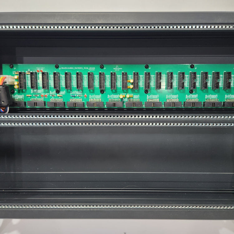 Arturia Rackbrute 6U