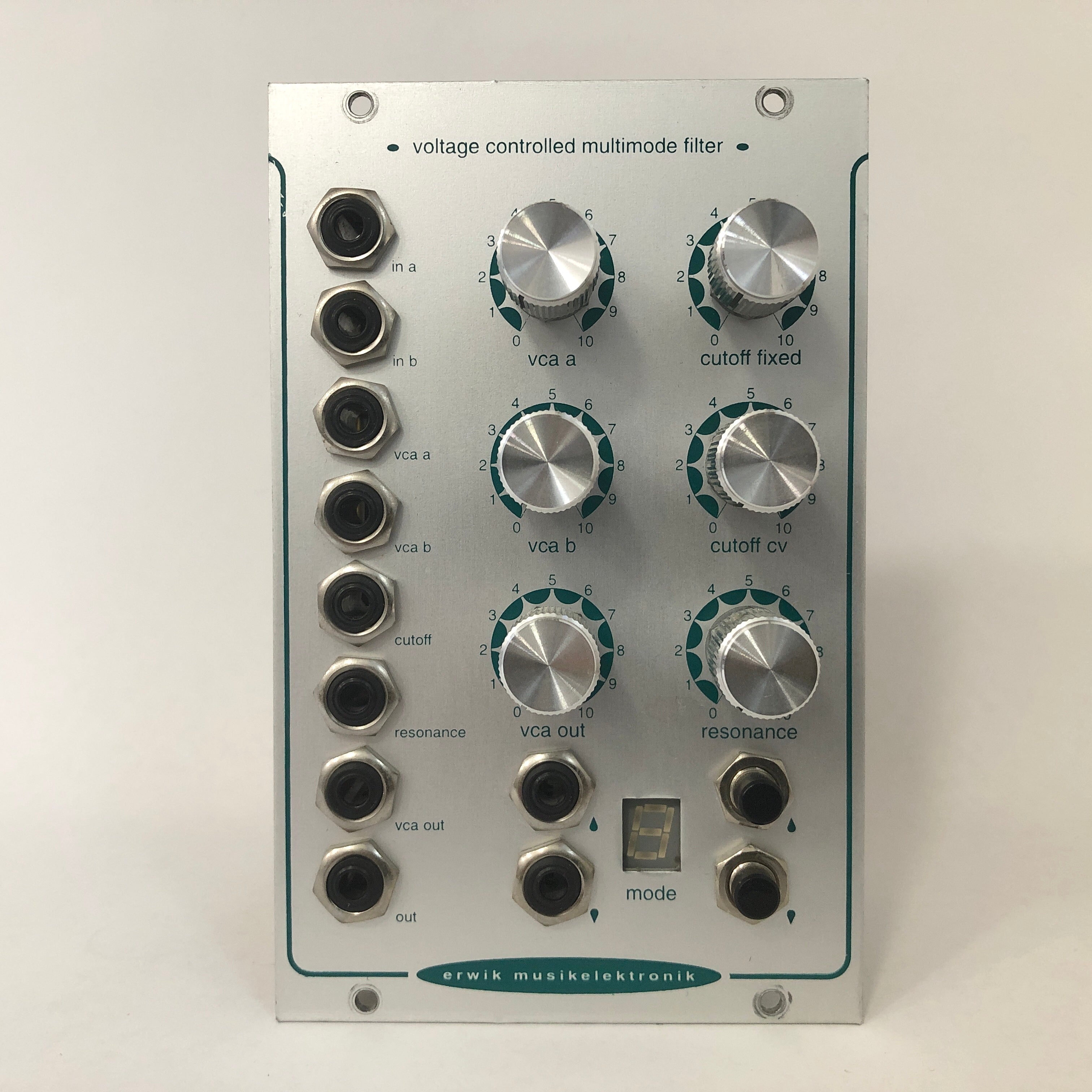 Erwik Musikelektronik Voltage Controlled Multimode Filter