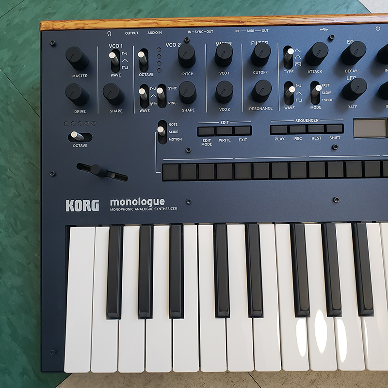 KORG monologue Blue｜鍵盤楽器