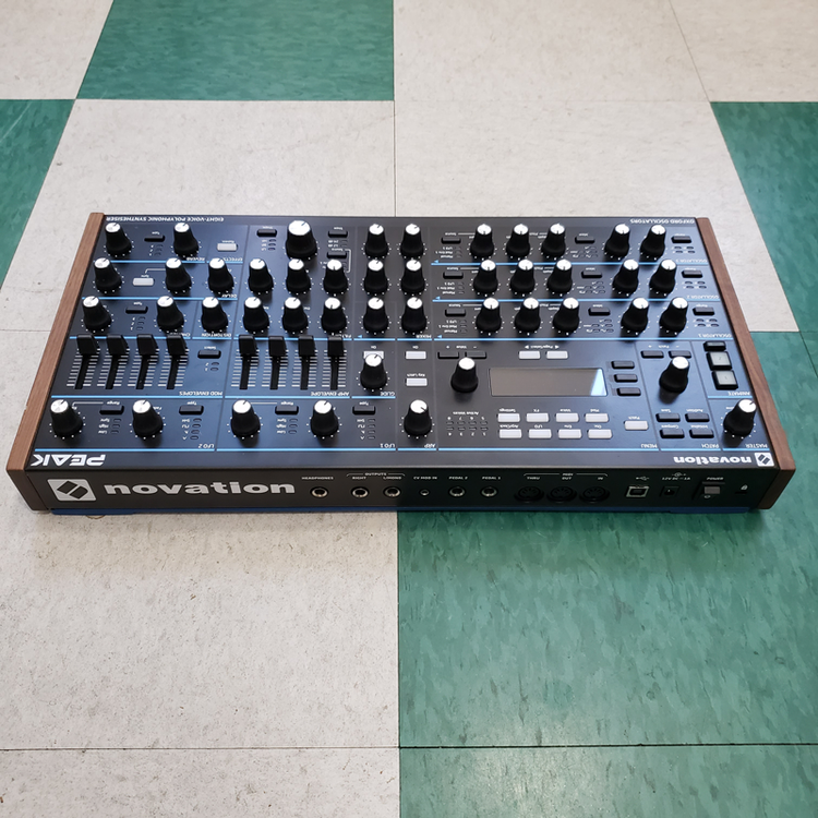 Novation Peaks
