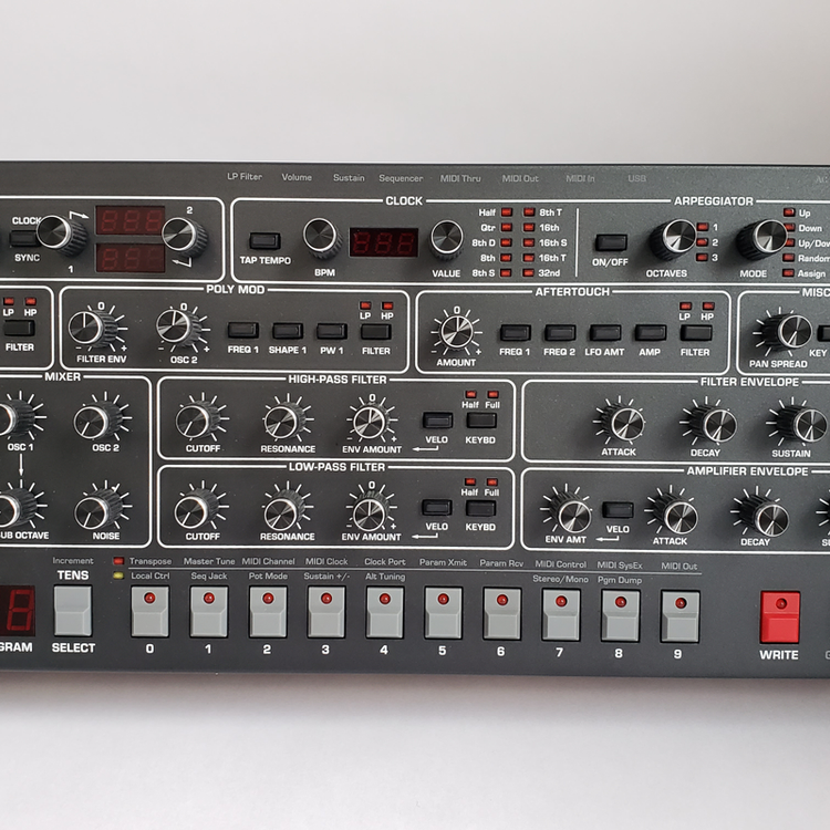 Dave Smith Instruments Sequential Circuits Prophet-6 Desktop Module