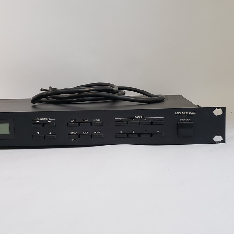 Roland P330