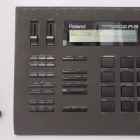 Roland R-8 Human Rhythm Composer