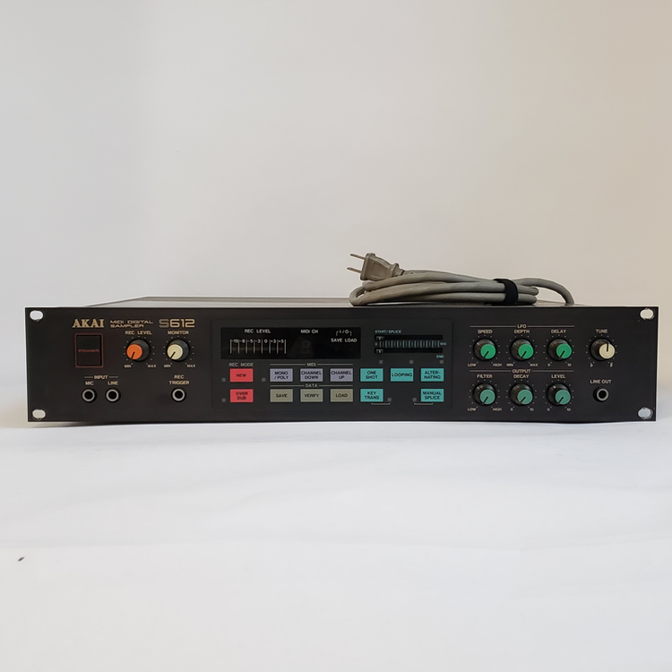 Akai S612