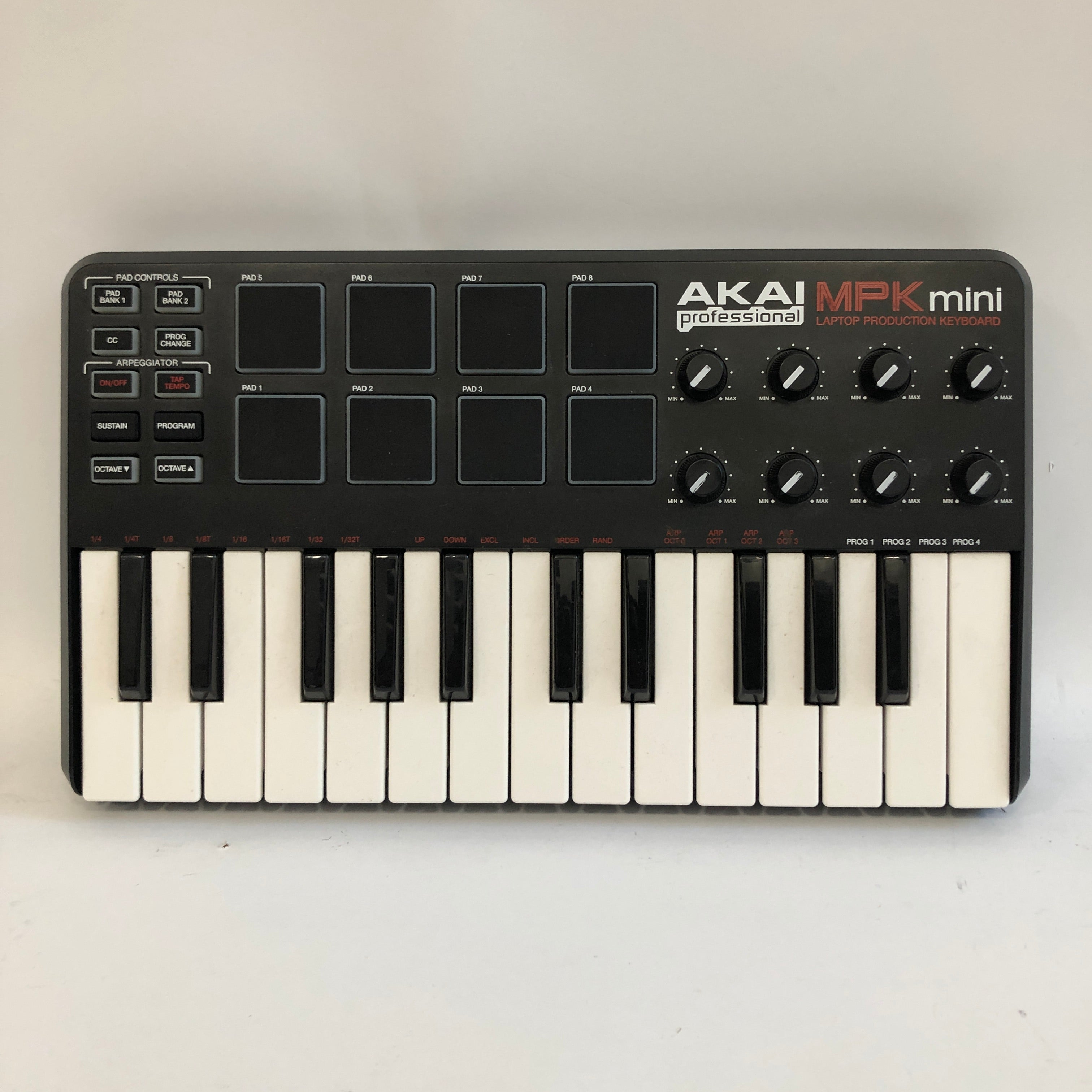 Akai MPK mini mk1