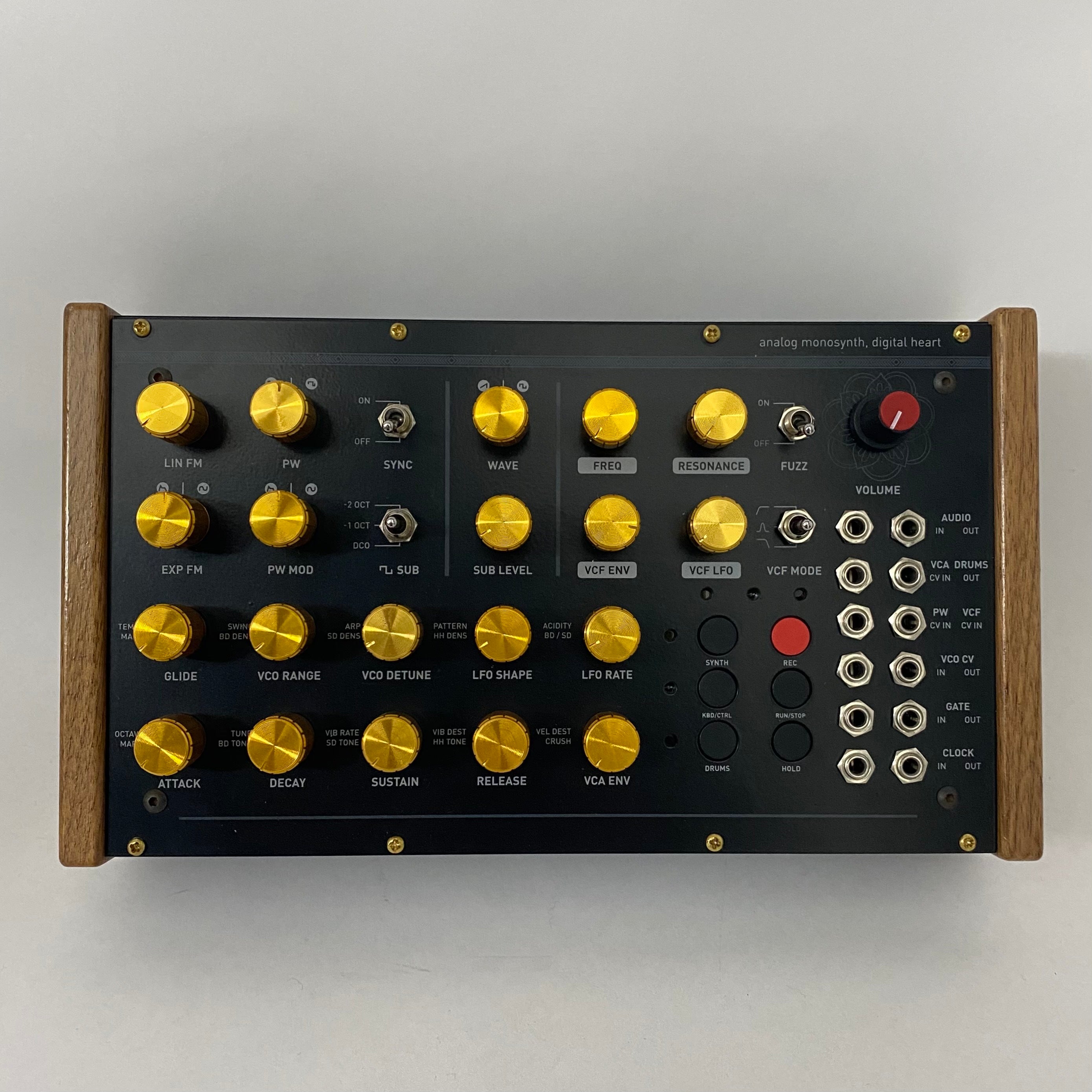 Anushri Desktop (Black)