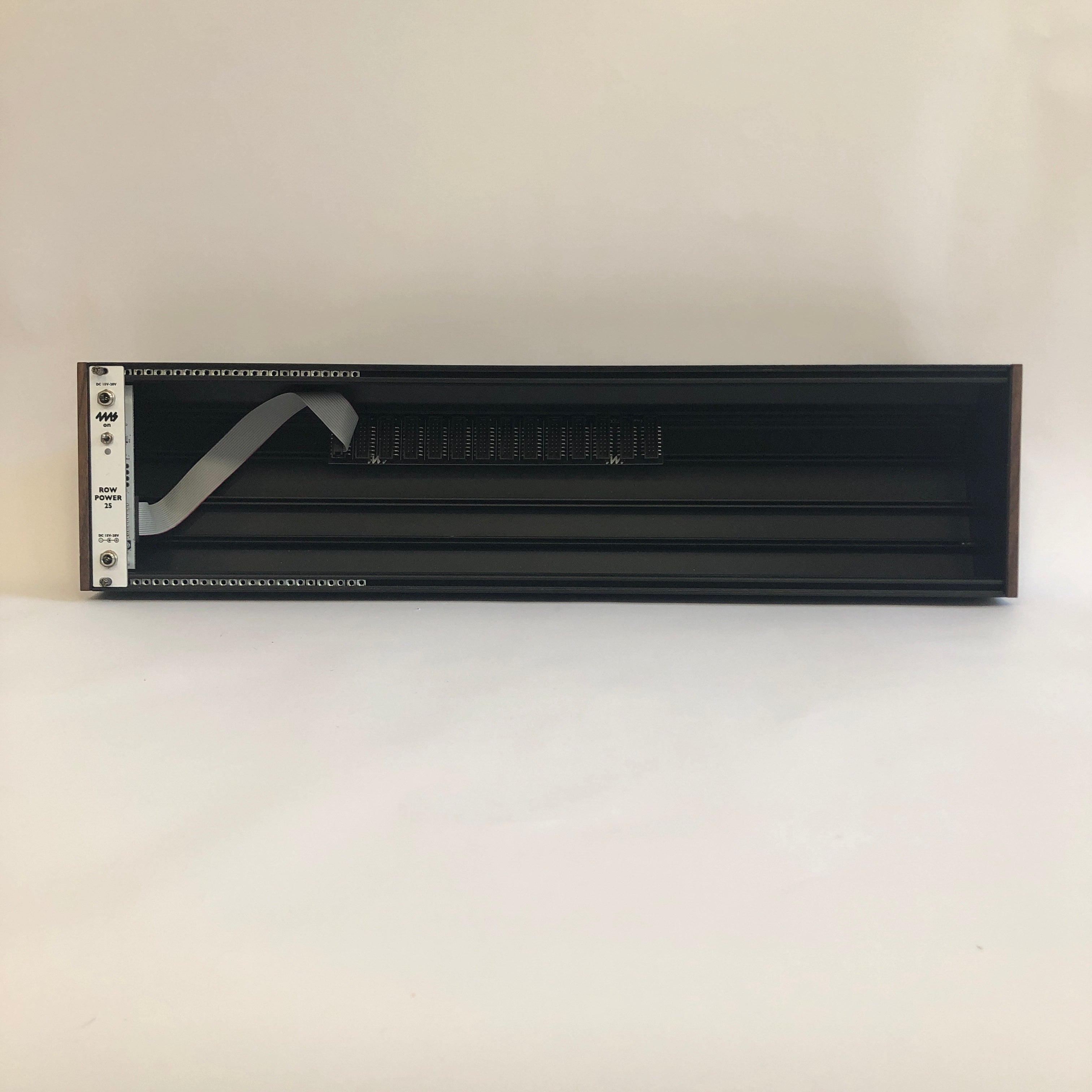 Moog 104hp Powered Case with 4ms Row Power 25