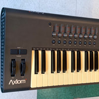 M-Audio Axiom 61