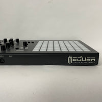 Polyend Medusa with Decksaver Lid