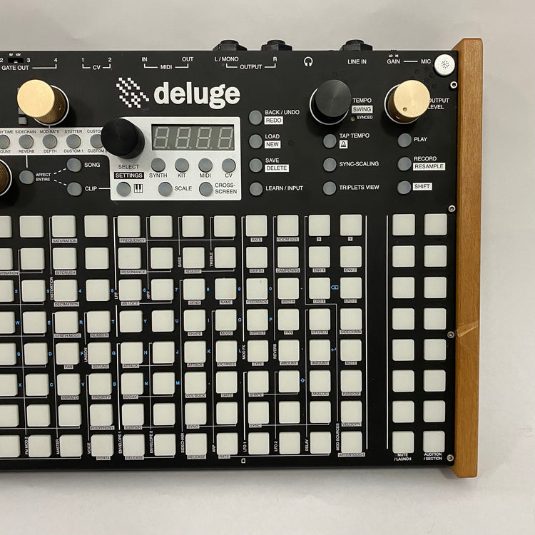 Synthstrom Deluge