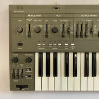 Roland SH-101