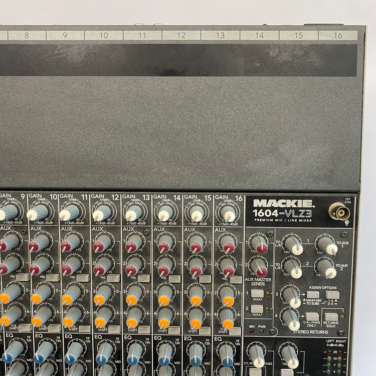 Mackie 1604-VLZ3 16-Channel Mic / Line Mixer