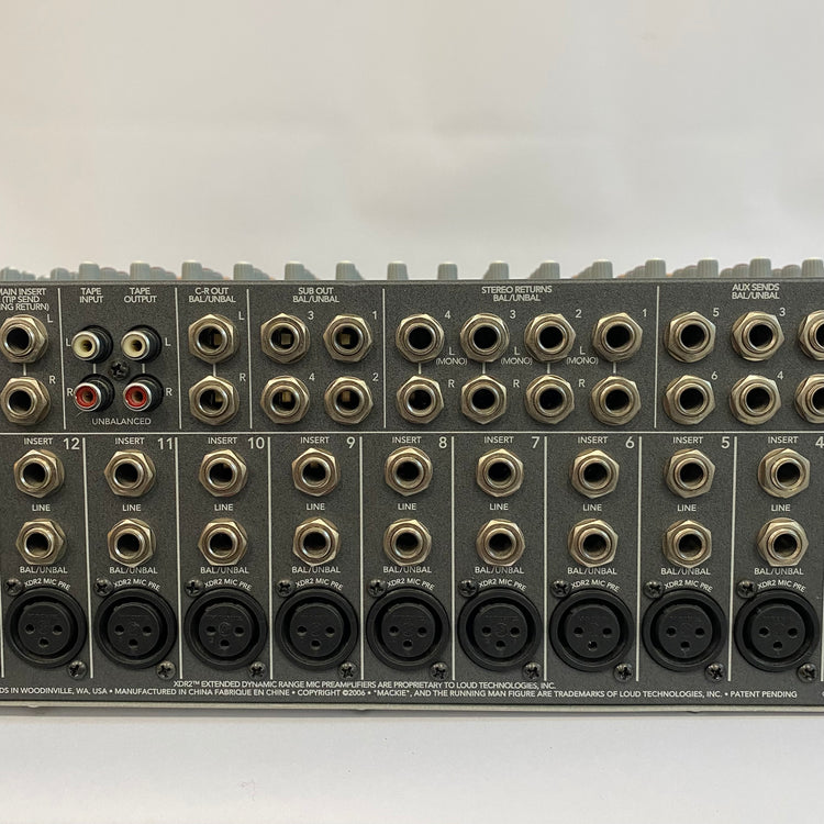 Mackie 1604-VLZ3 16-Channel Mic / Line Mixer