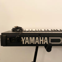 Yamaha DX7s Keyboard with Red Display Mod