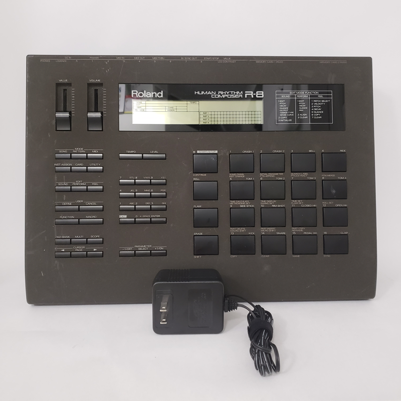 Roland R-8 Human Rhythm Composer